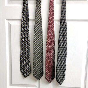 Lot of 4 Designer Men’s Silk Ties Vintage Geometric